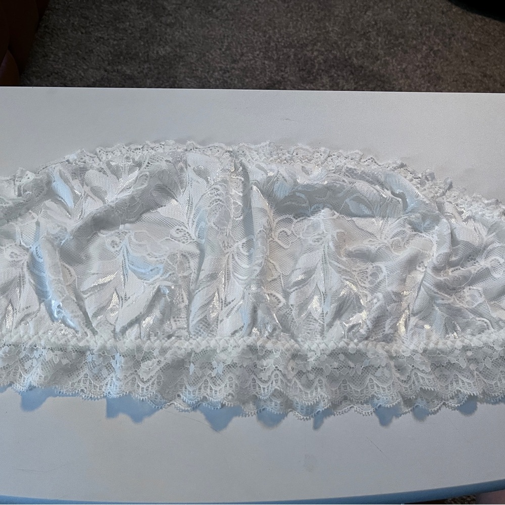 Source Unknown 4x White Lace Bandeau Strapless Bralette New without tags